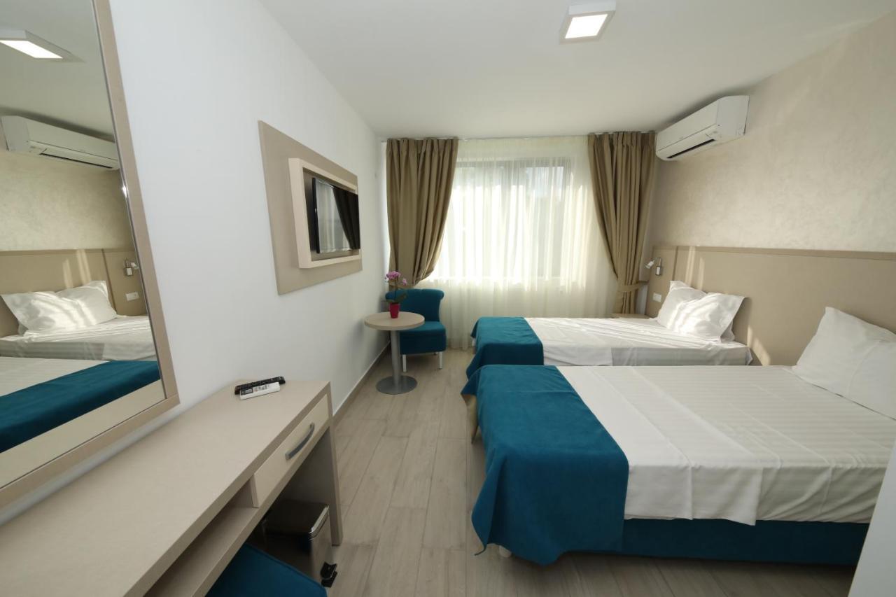 Hotel Delfin Mamaia Luaran gambar